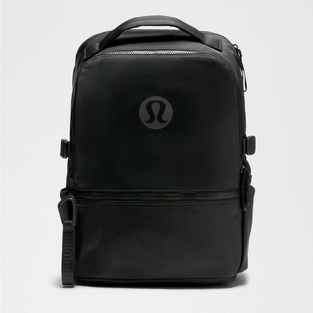Lululemon NWT New Crew Backpack 22L Black